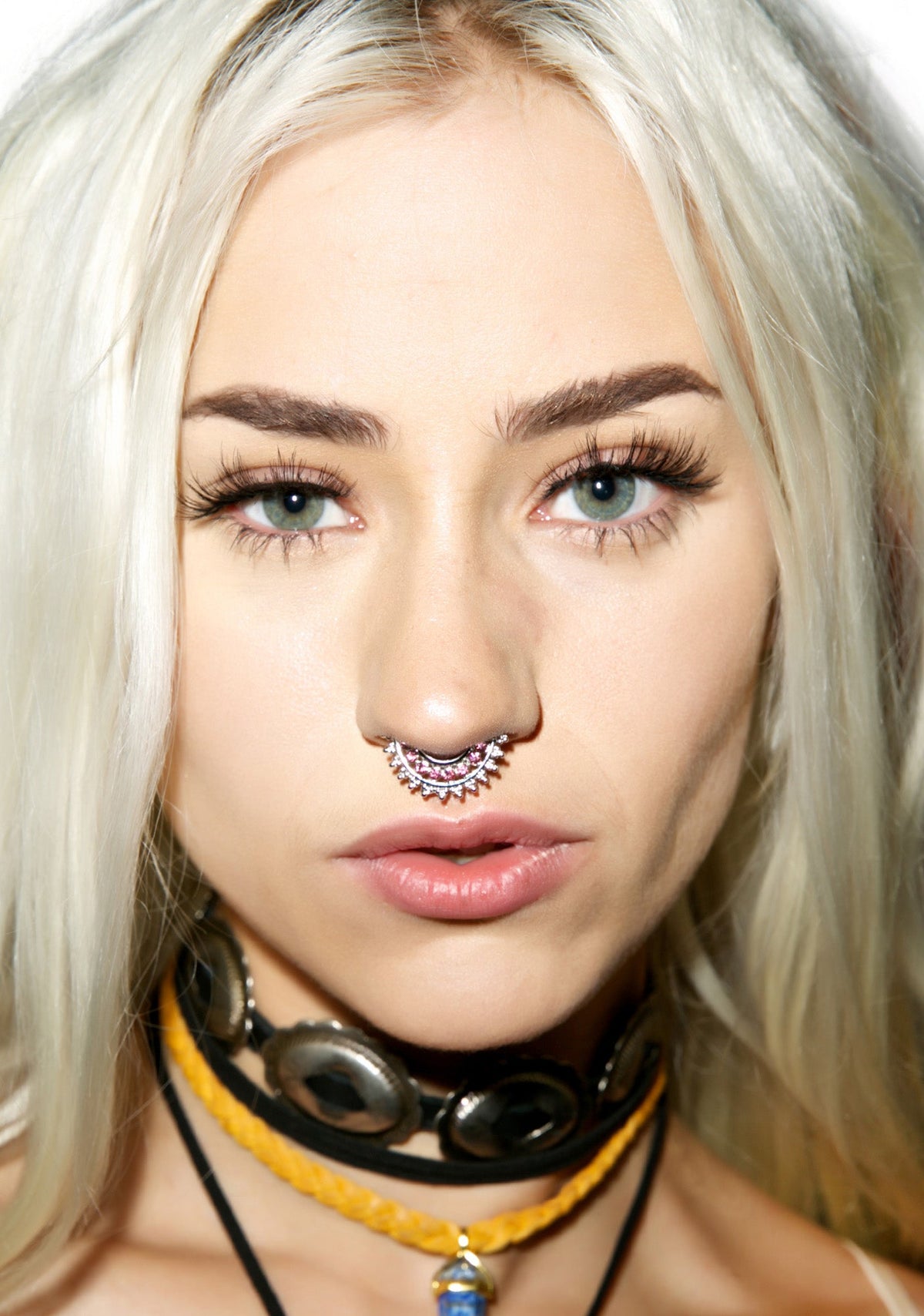 Siren Song Septum Clip - White