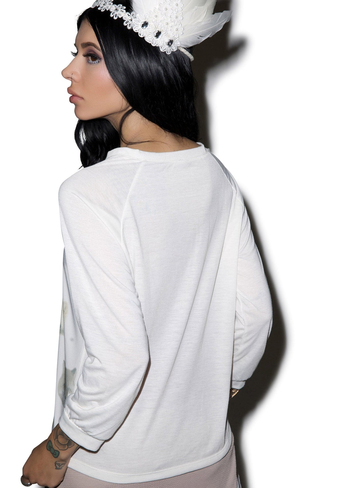 Snow Foxy Raglan - White