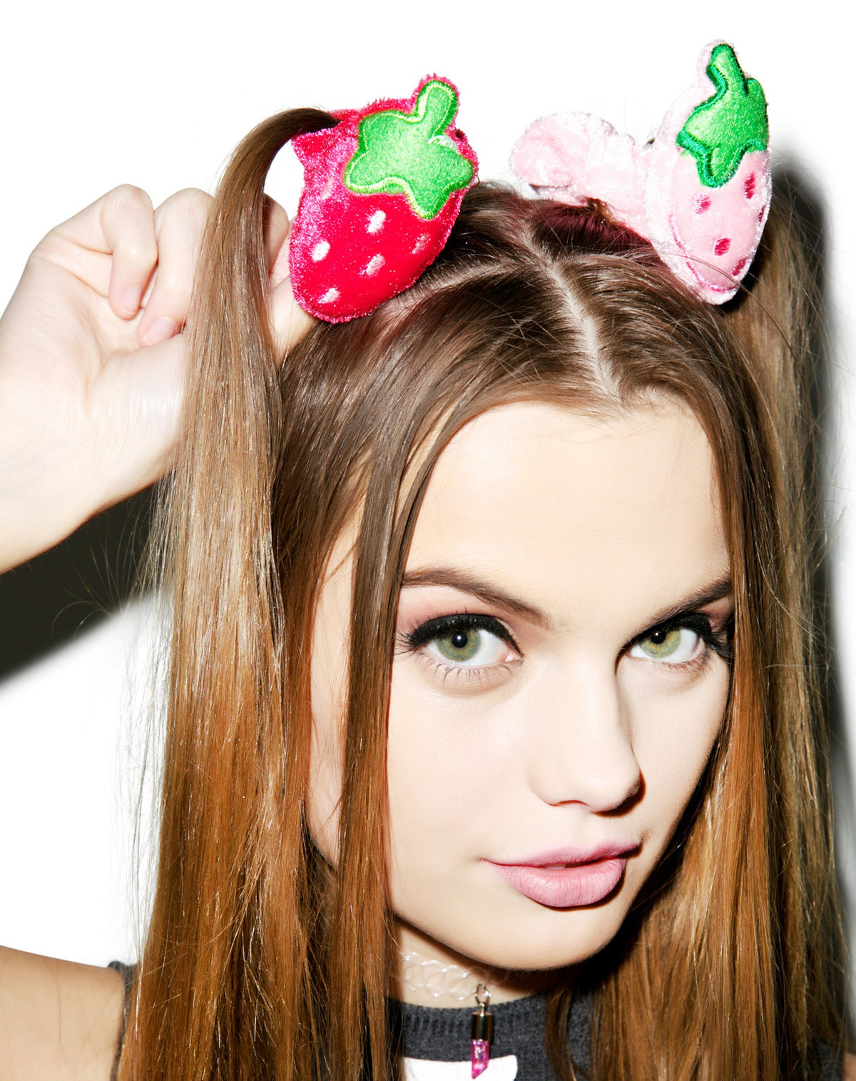Ichigo Plush Scrunchie - Pink