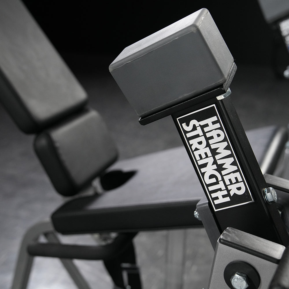 Hammer Strength Plate Loaded Iso-Lateral Leg Extension