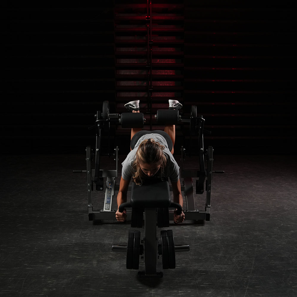 Hammer Strength Plate Loaded Iso-Lateral Leg Curl