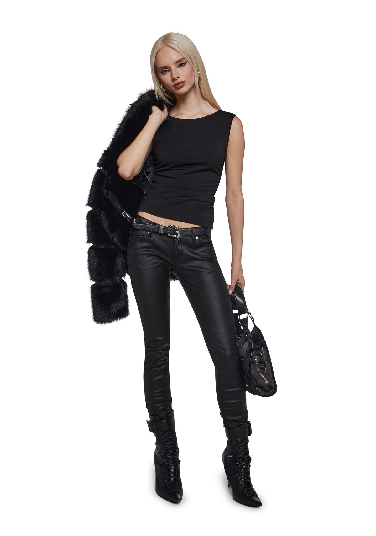 Elegant Turn Short Sleeve Top - Black