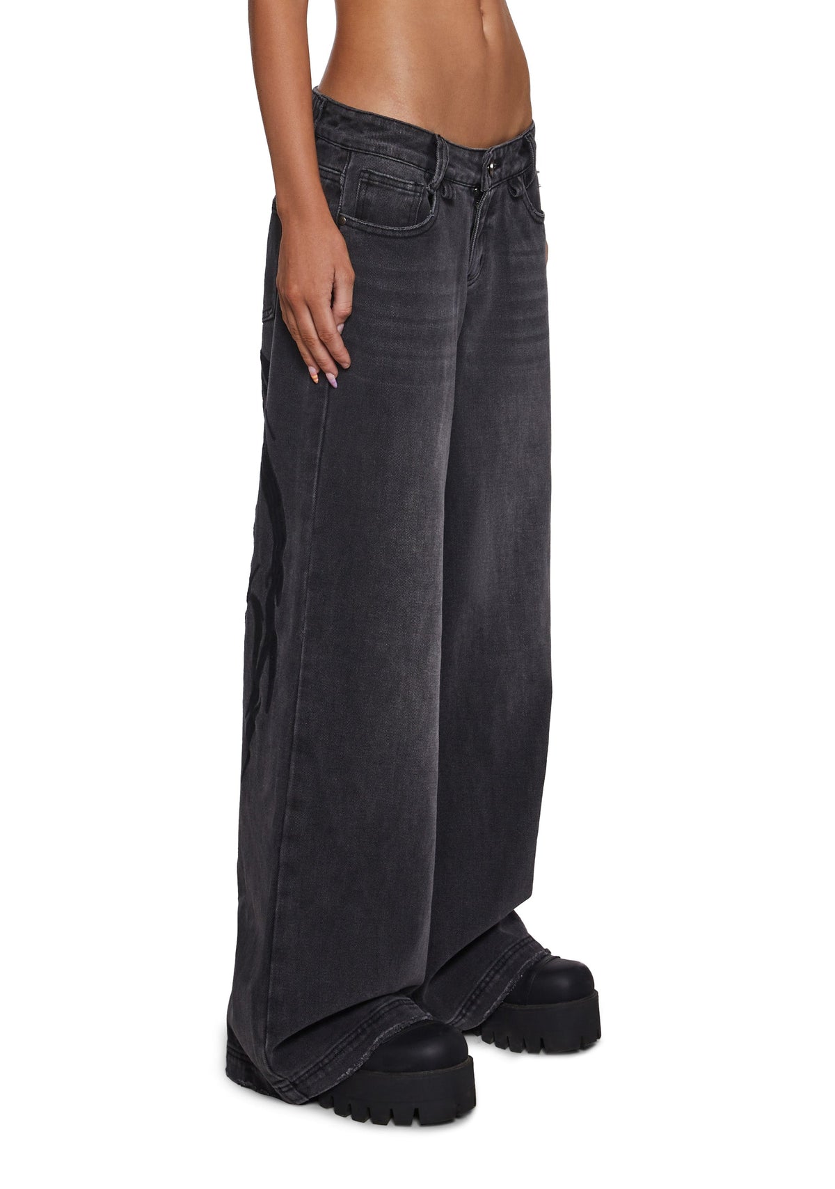 Outro Embroidered Wide Leg Jeans