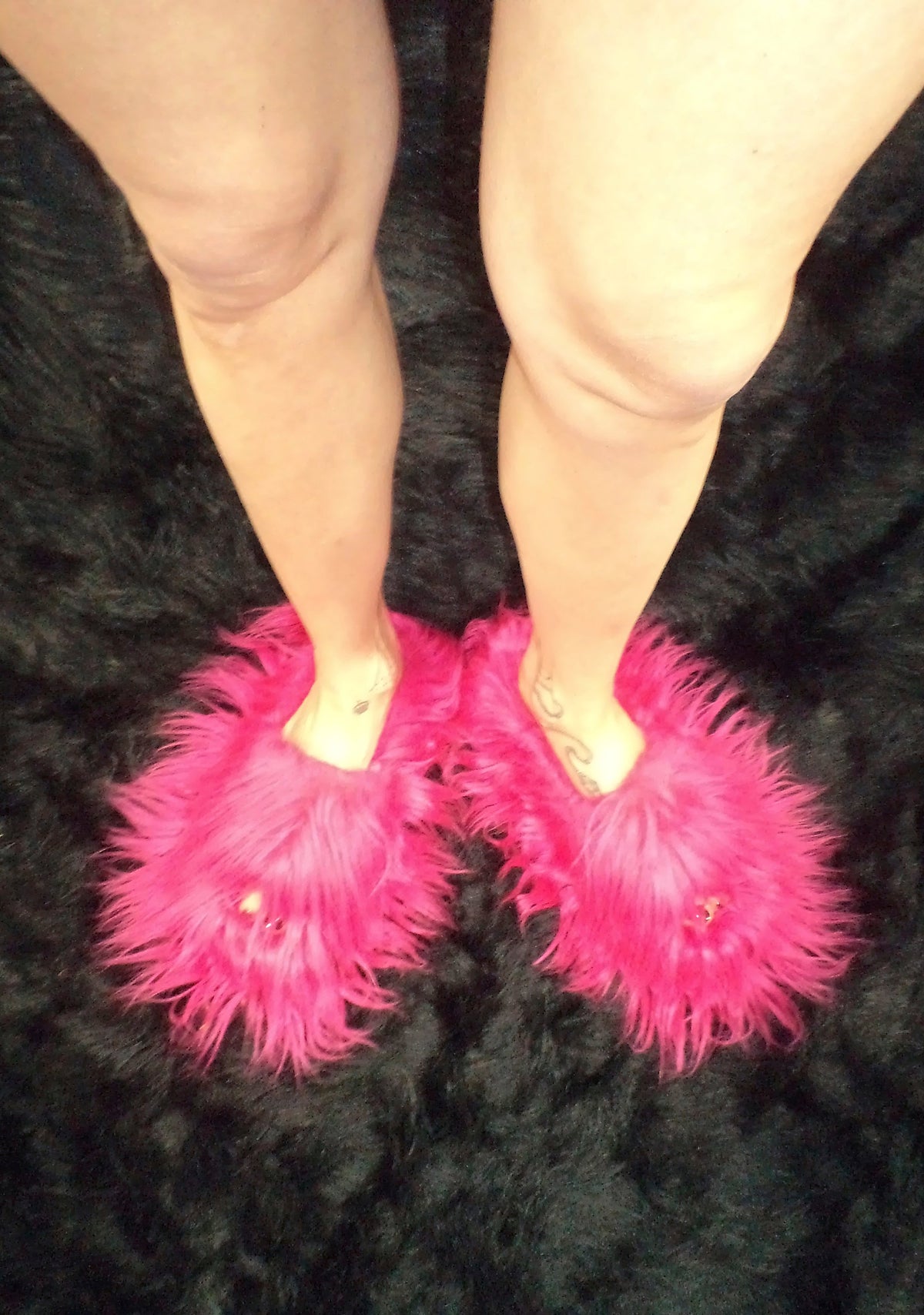 Case Of The Grumpies Fuzzy Slides - Pink