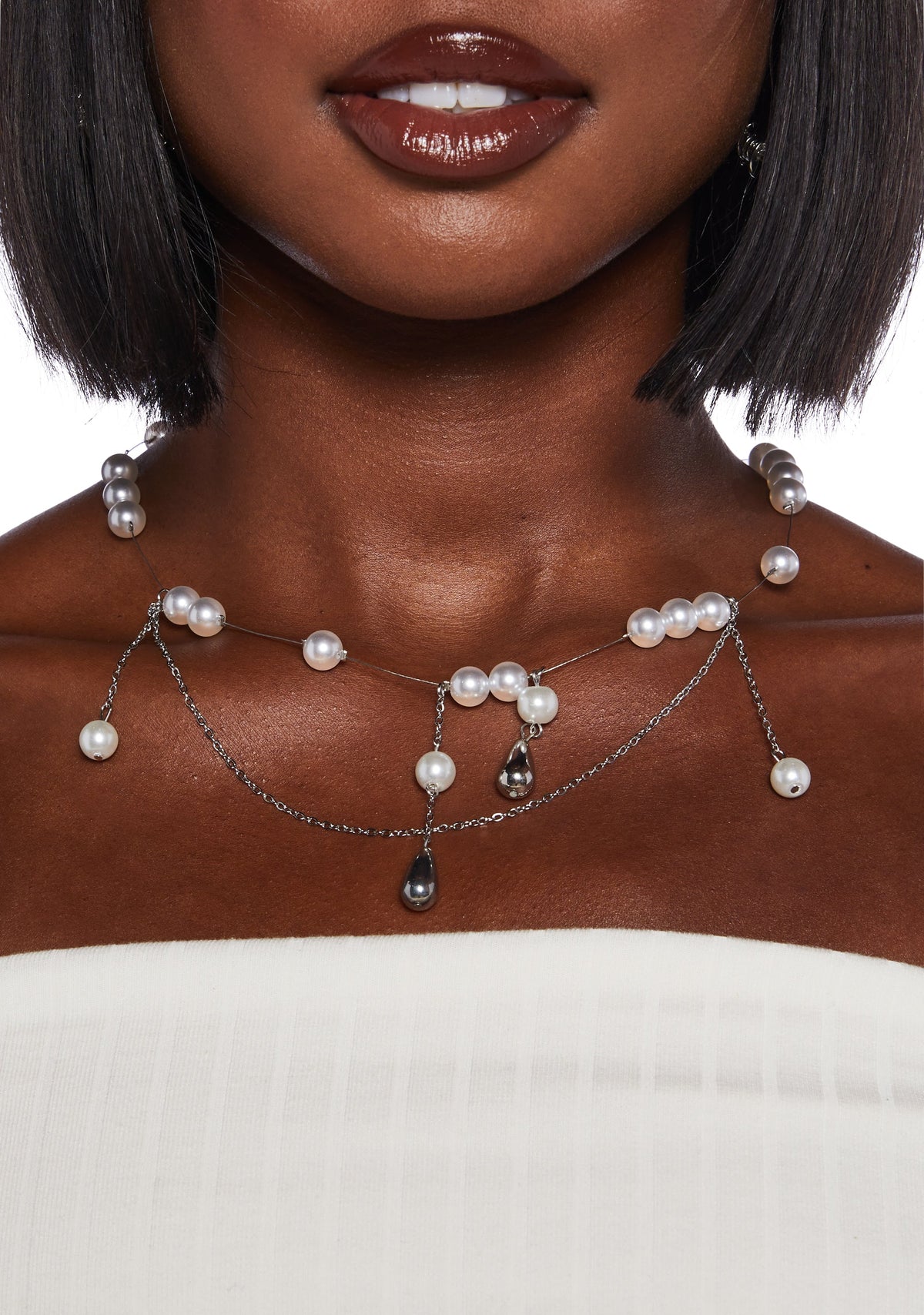 Clutching Pearls Chain Necklace