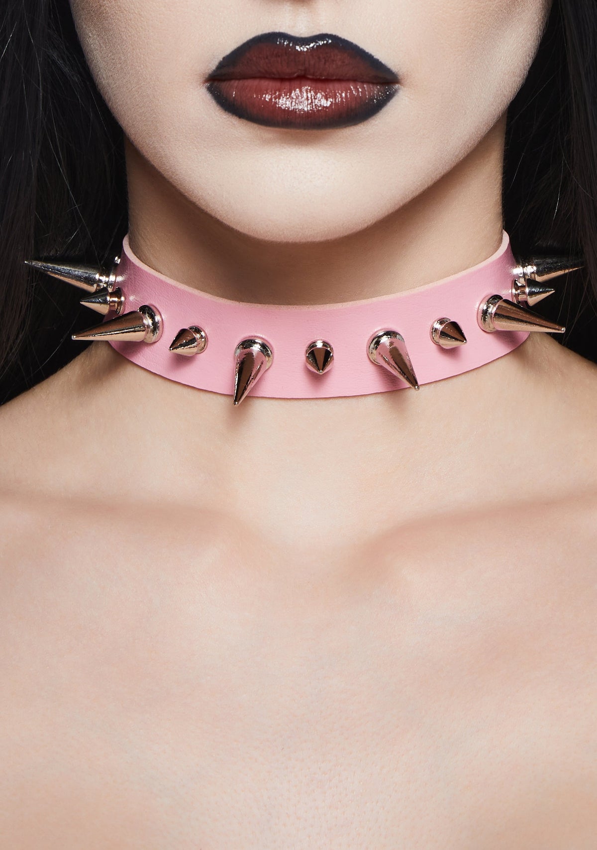 Heart To Get Spiked Choker