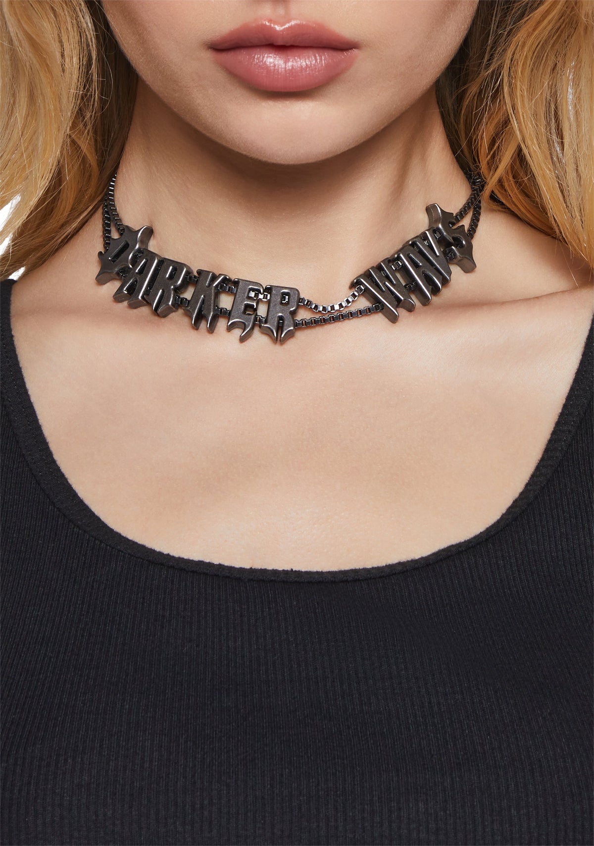 Darker Wavs Choker Necklace