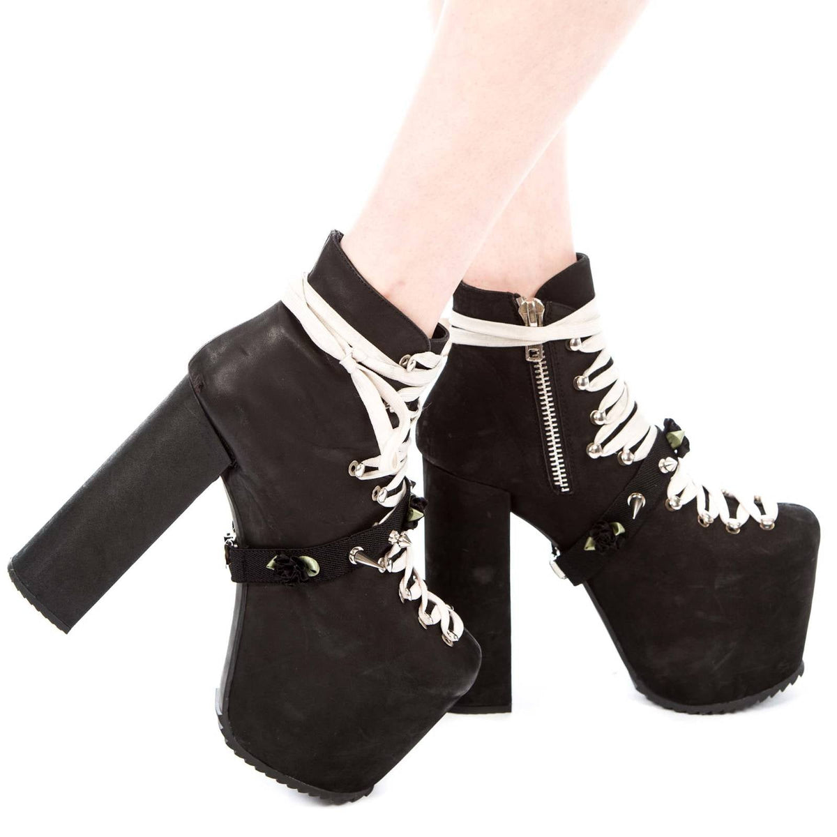 Spikes and Flower Shoe Garter - Pink