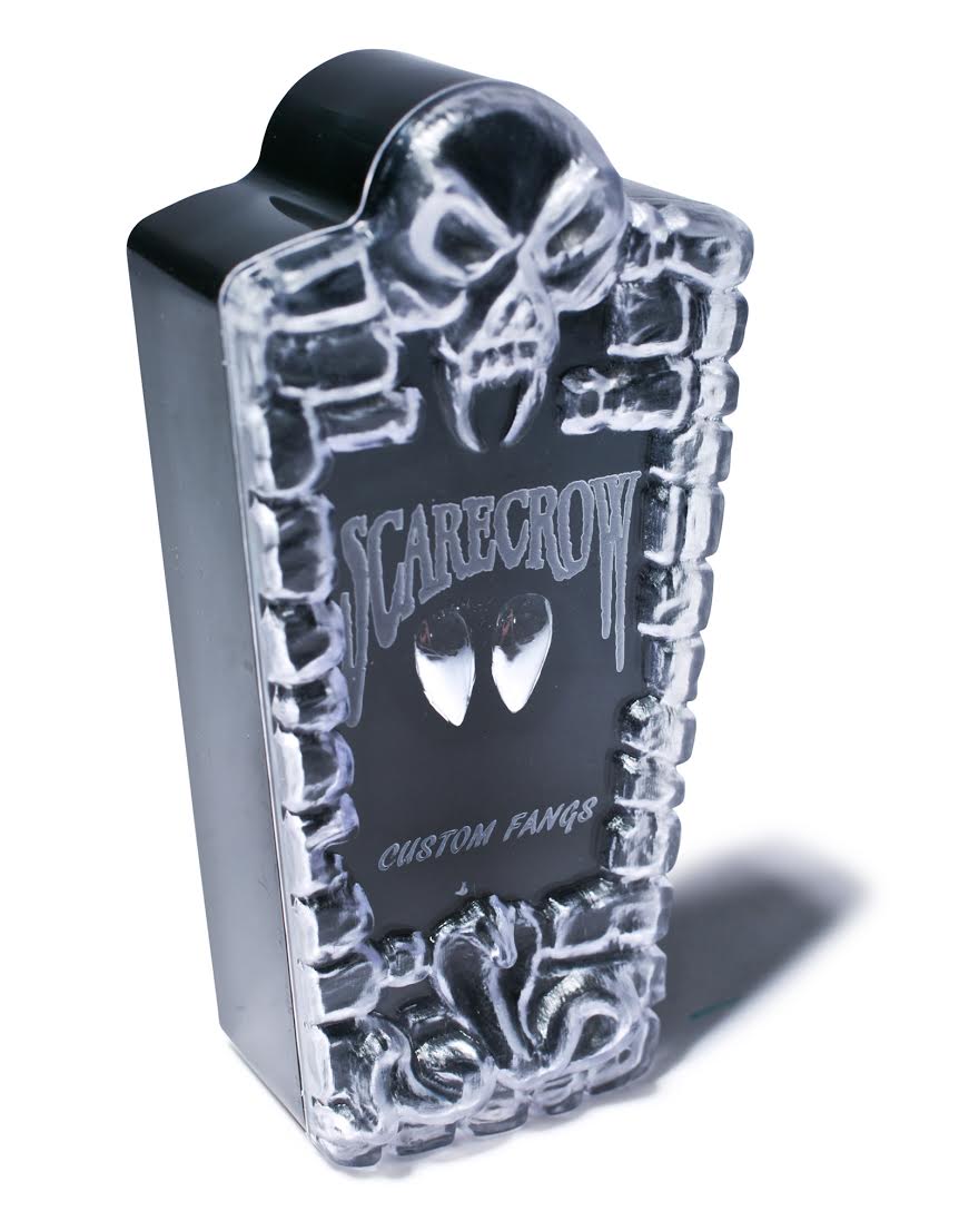 The Lost Girls Vampire Fangs - Black
