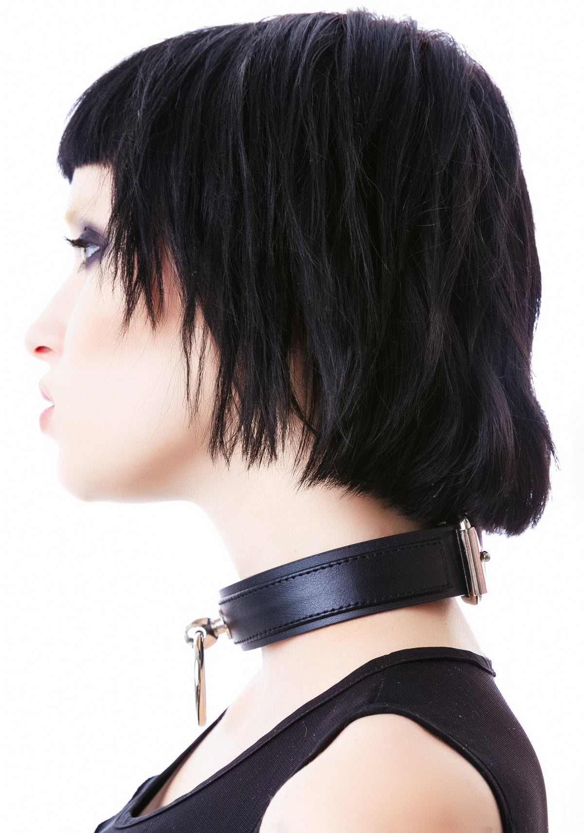 Saddle Stud O Ring Choker - Red