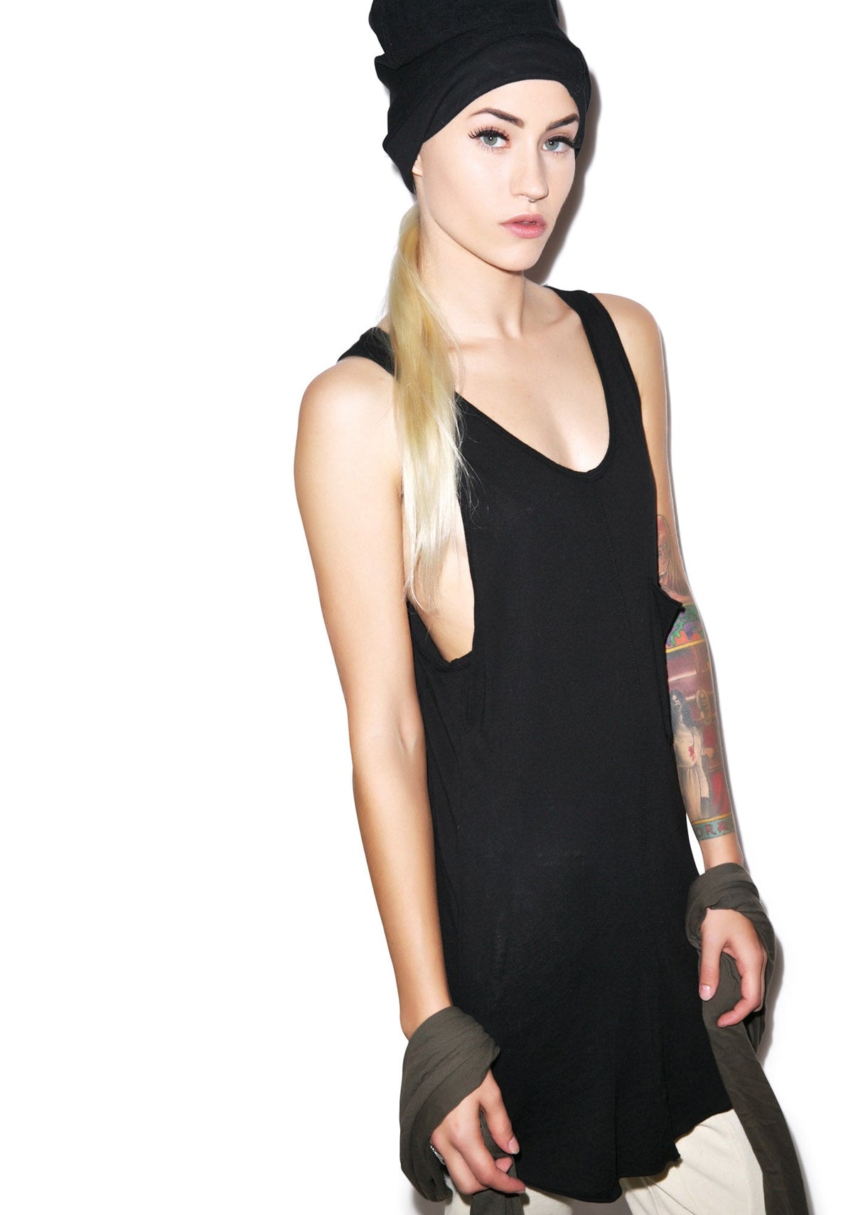Shield Tank - Black