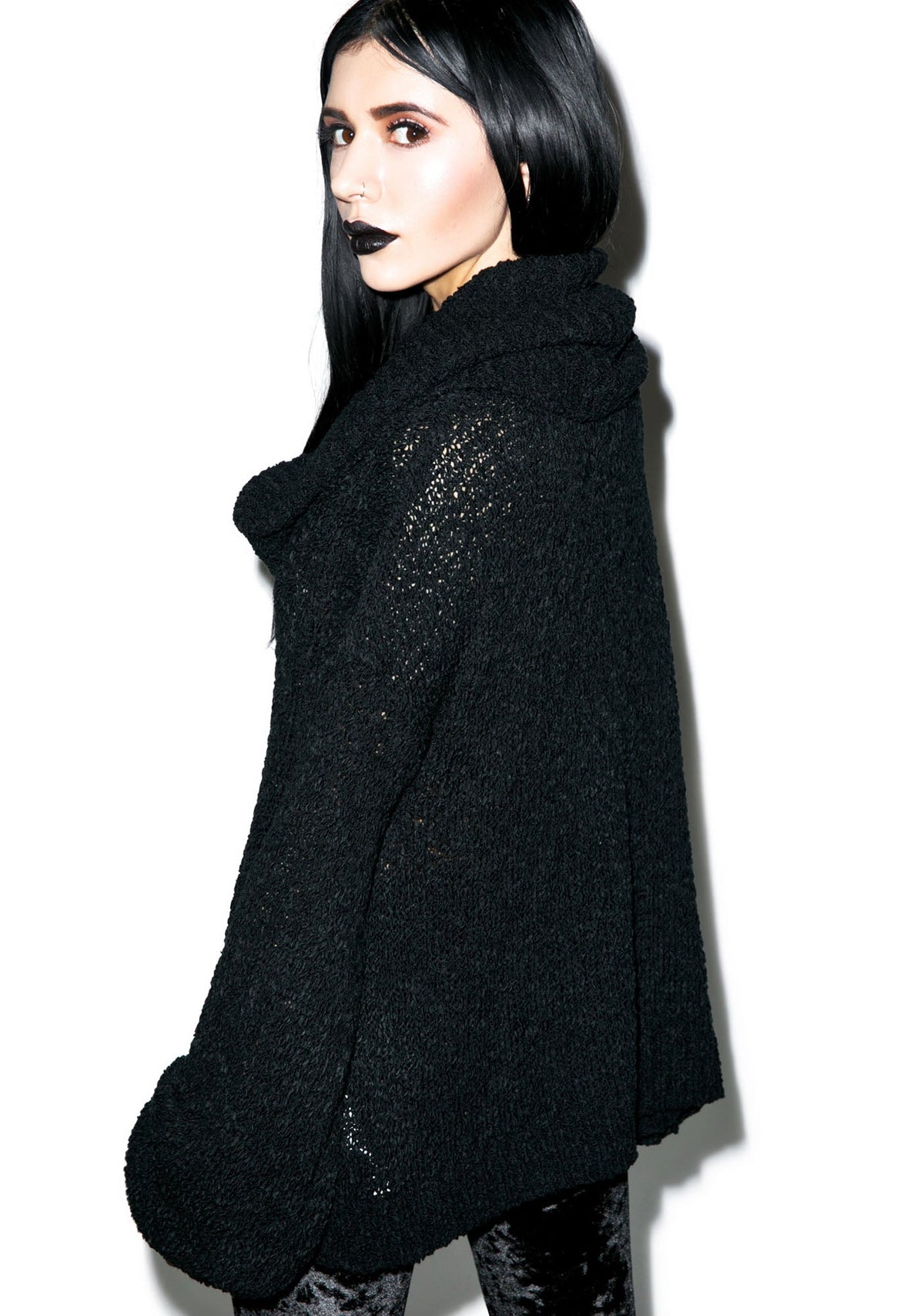 Scandal Knit Crop - Black