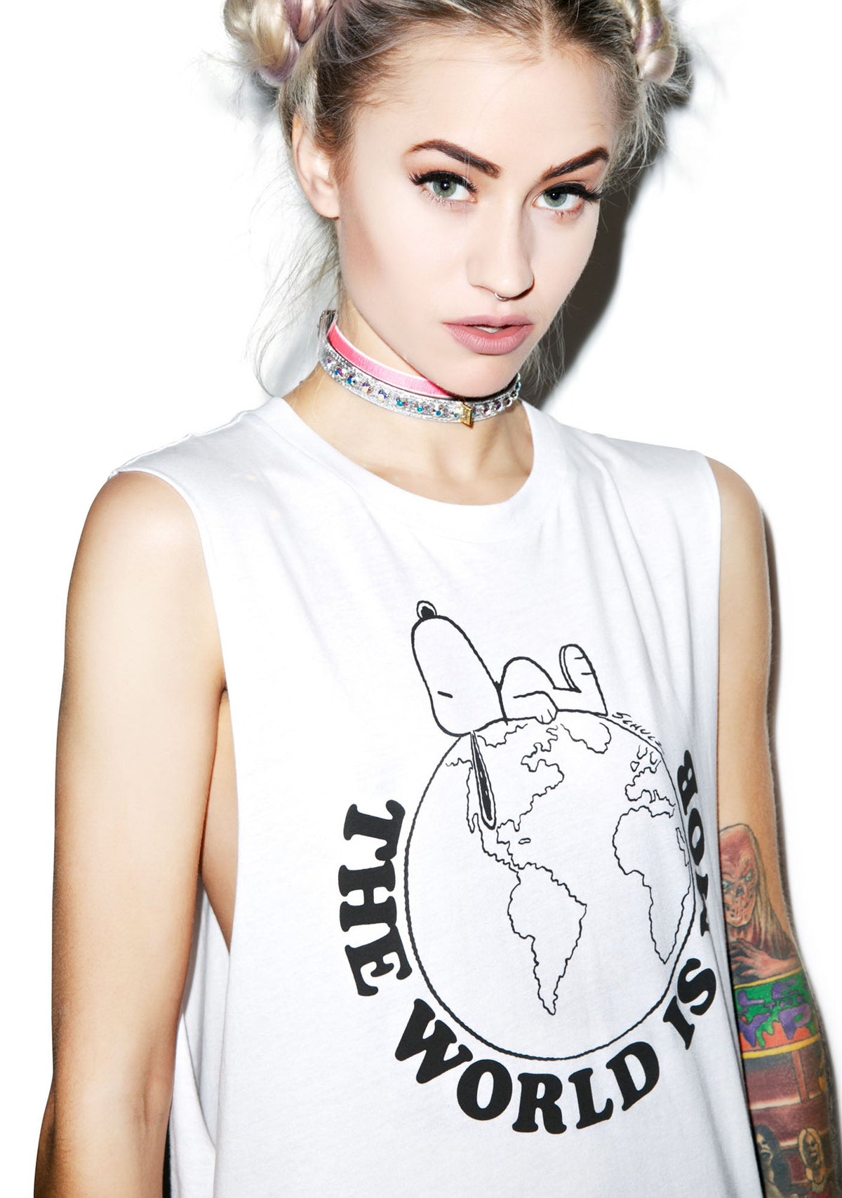 The World Is Mob Muscle Tee - Black