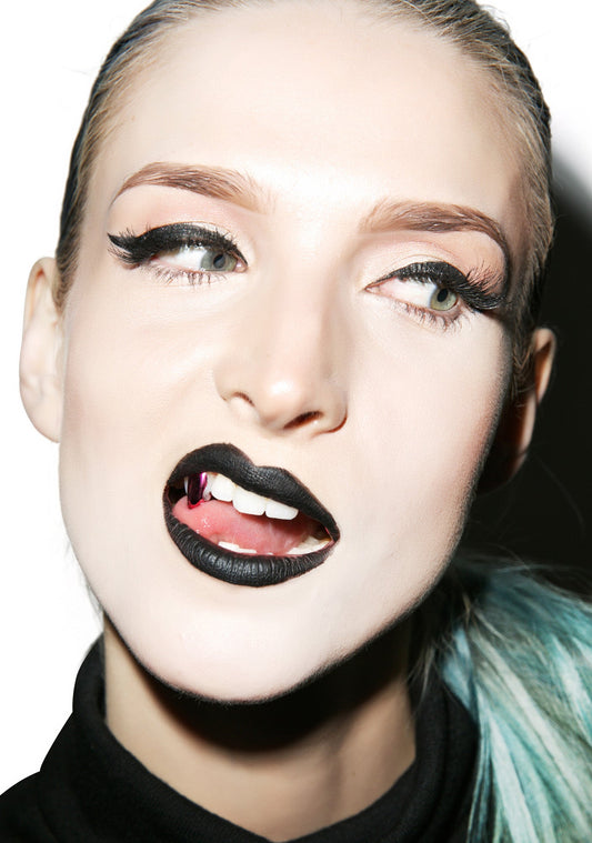 The Lost Girls Vampire Fangs - Black