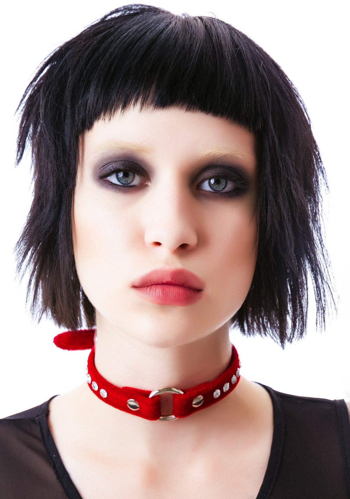 O Face Velvet Crystal Choker - Red