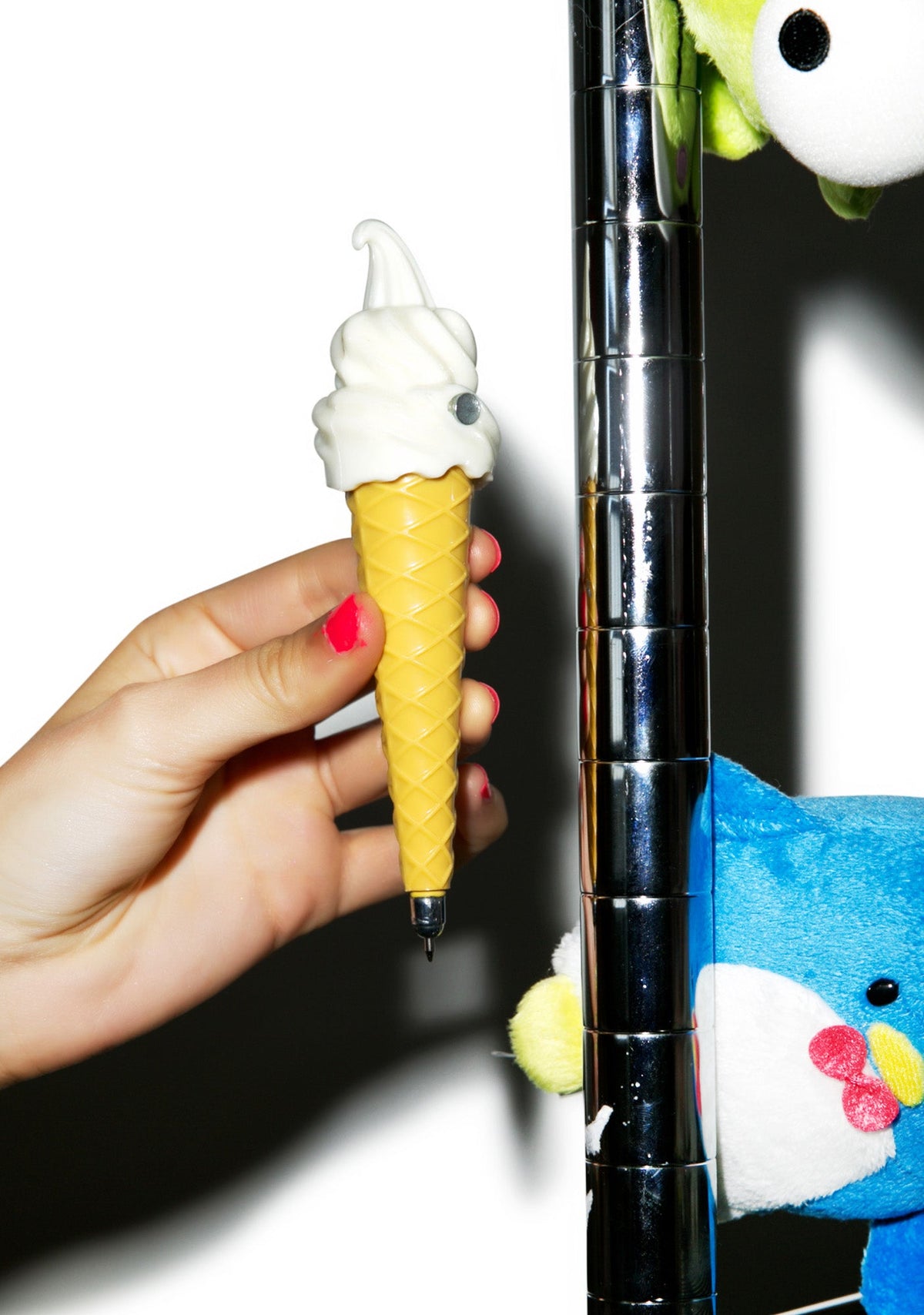 Soft Serve Ice Cream Pen - White