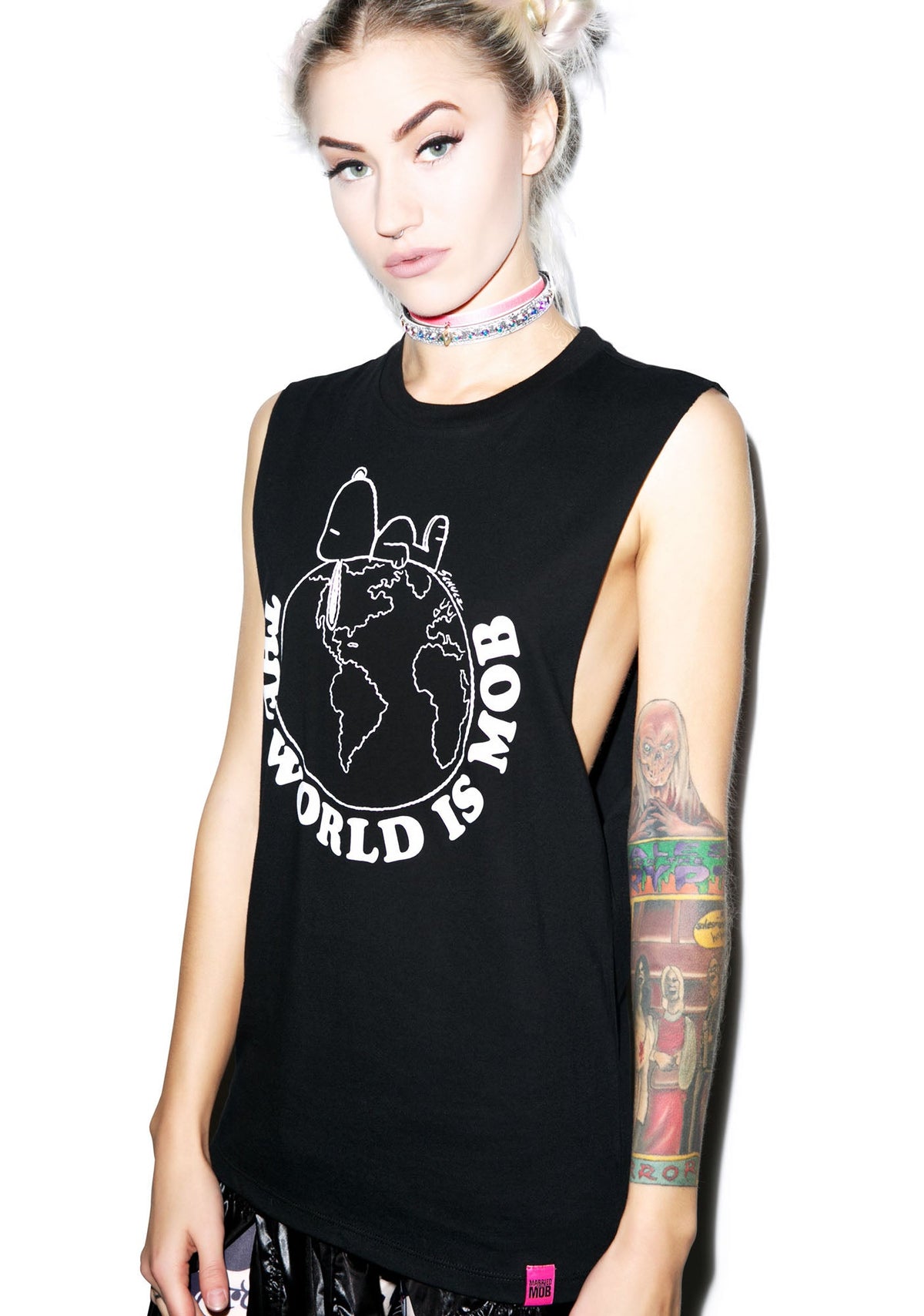 The World Is Mob Muscle Tee - Black