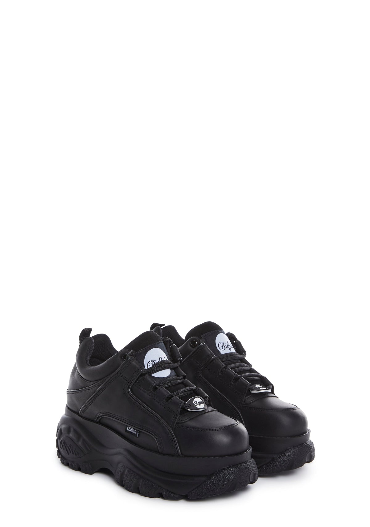 Classic Low Leather Sneakers - Black