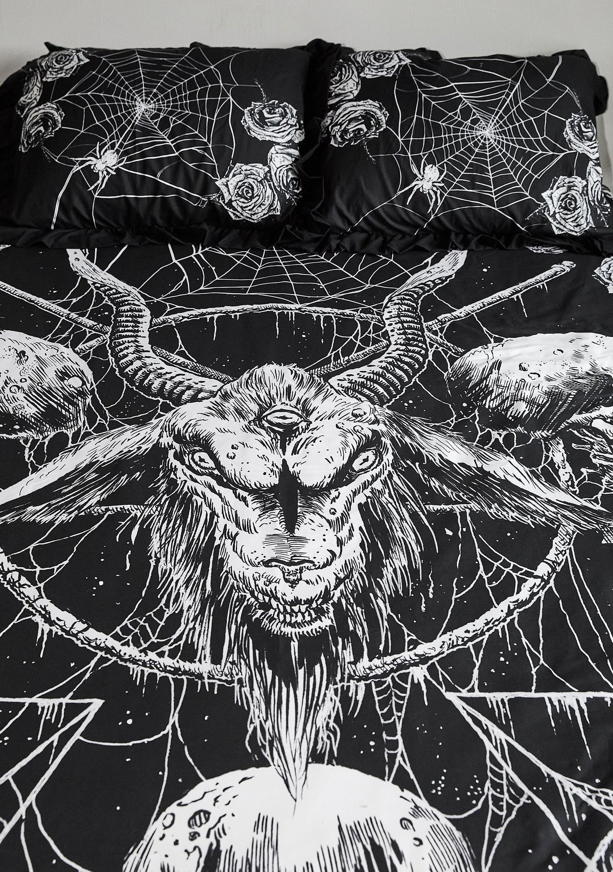 Macabre Charms Duvet Set