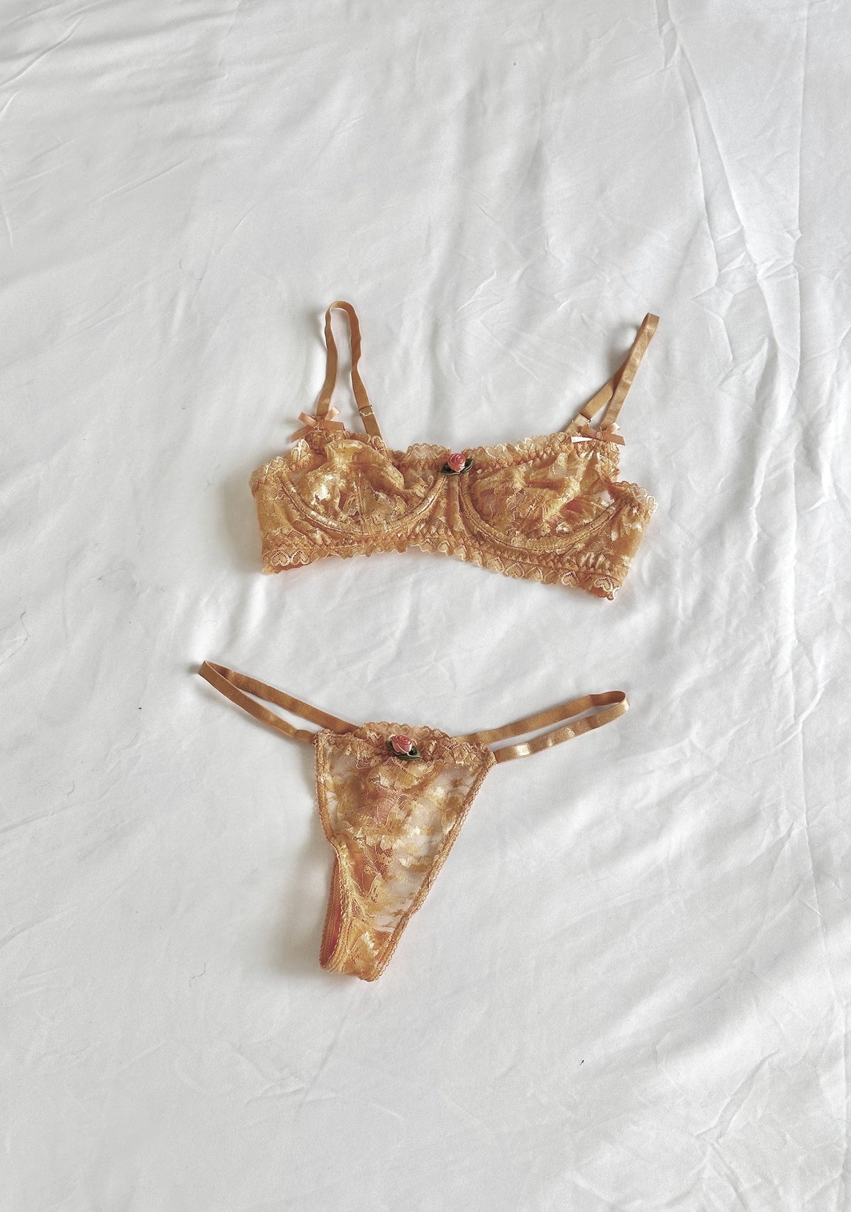 Dolce Kisses Lingerie Set