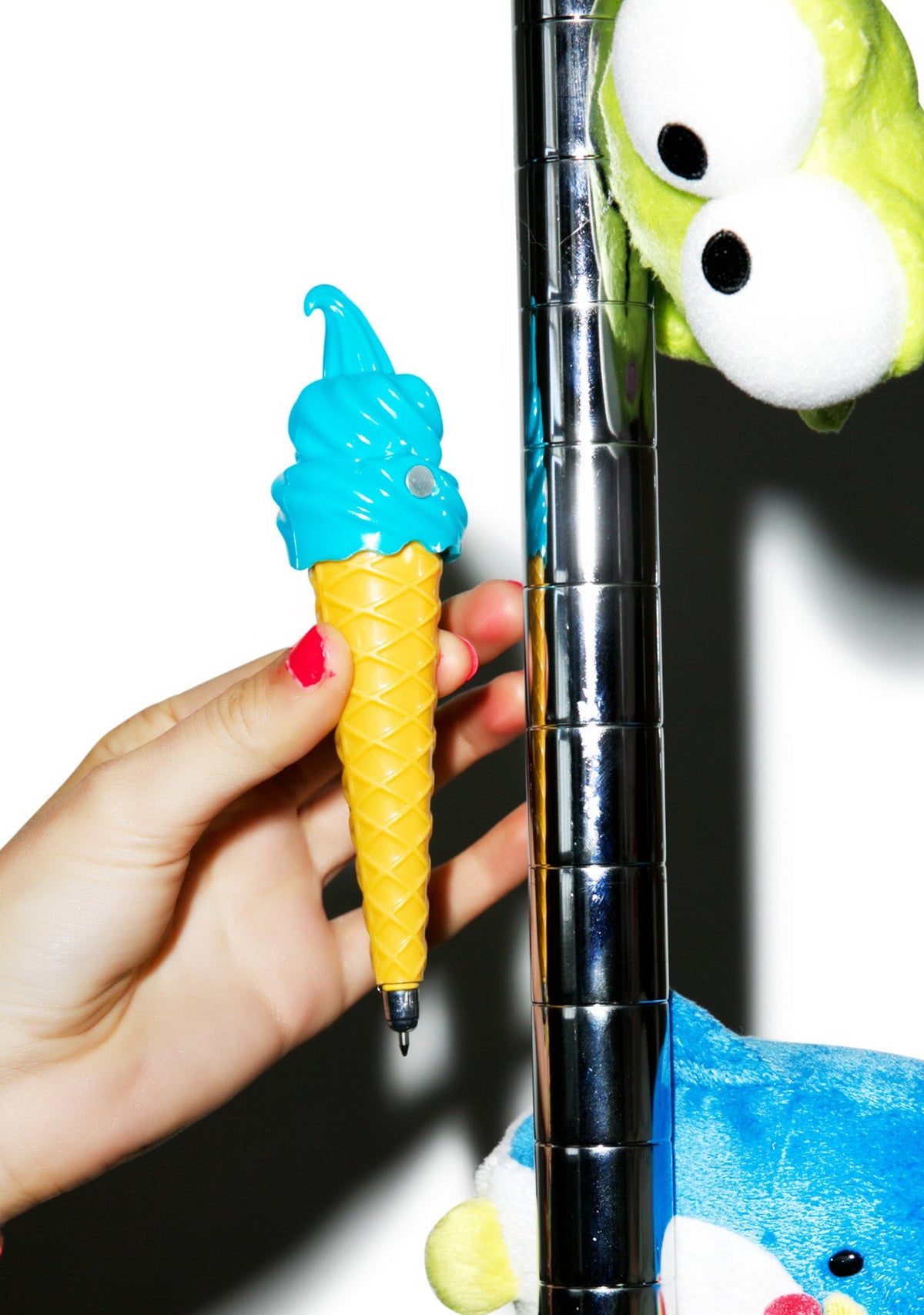 Soft Serve Ice Cream Pen - Yellow